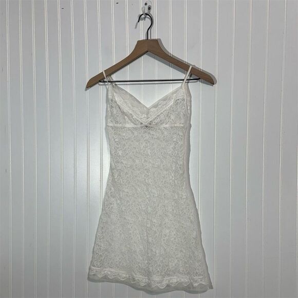 Victoria’s Secret White Lace Slip Dress Mesh Lingerie Y2K Coquette Balletcore S - Picture 1 of 9